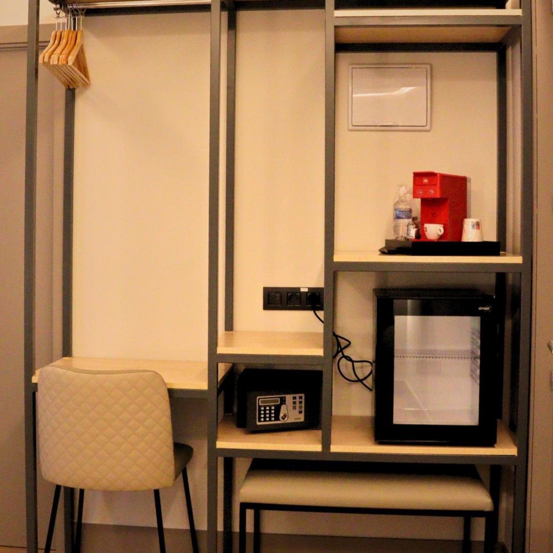 Hostel La Rua-montera Madrid