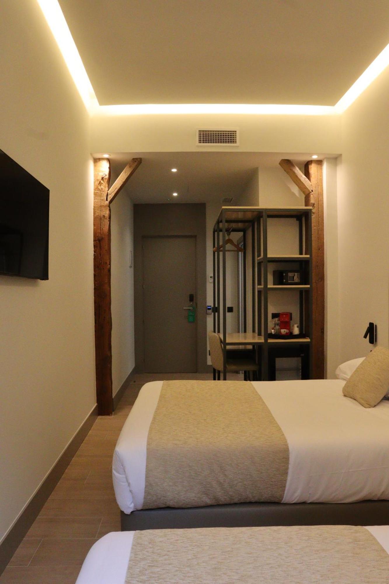 Hostel La Rua-montera